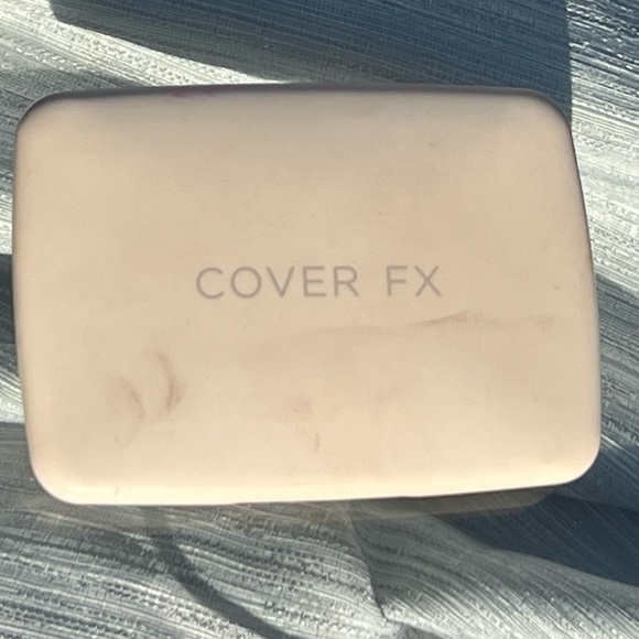 Lightly used Cover Fx Sweet Mulberry Blush - Picture 4 of 4